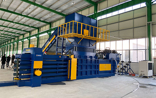 半自動臥式打包機