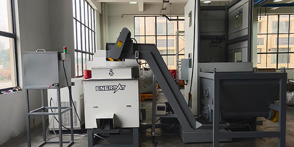 金屬屑?jí)猴灆C(jī)，美化機(jī)加工工廠(chǎng)環(huán)境，降低運(yùn)輸成本