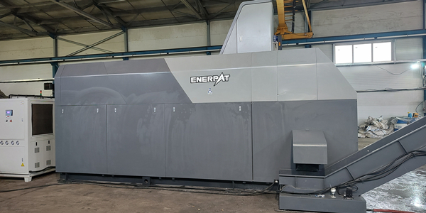 恩派特大型鐵屑?jí)猴灆C(jī)——智能高效，為企業(yè)鐵屑處理創(chuàng)造高價(jià)值