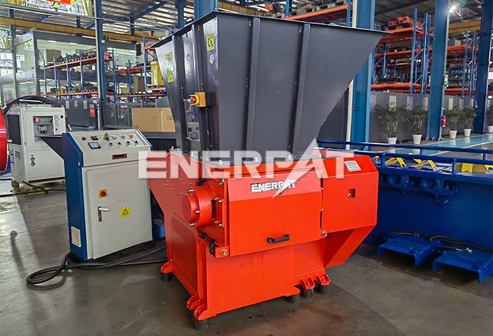 廢舊薄膜撕碎機