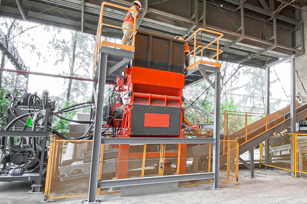 美國(guó)某資源再生公司破碎小家電案例