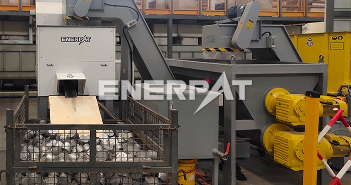 鋁屑?jí)簤K機(jī)