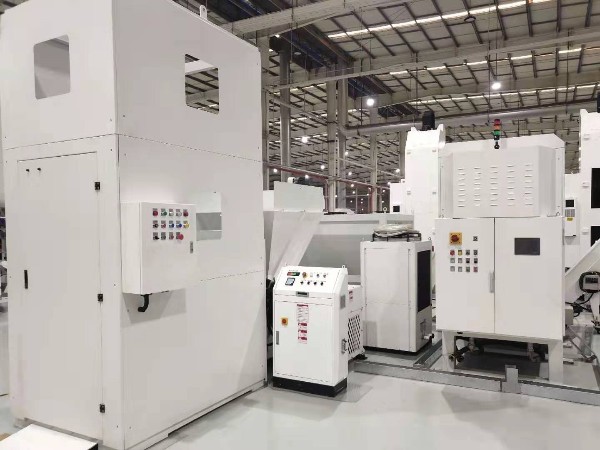 廣東某摩托車技術(shù)公司定制金屬屑壓餅機(jī)案例 廣東某摩托車技術(shù)公司定制金屬屑壓餅機(jī)案例