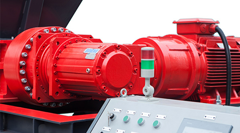 動(dòng)力系統(tǒng)