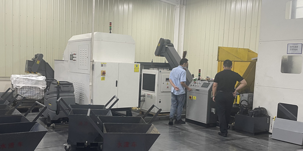 恩派特含油鐵屑壓塊機：高效處理含油廢料的關鍵設備