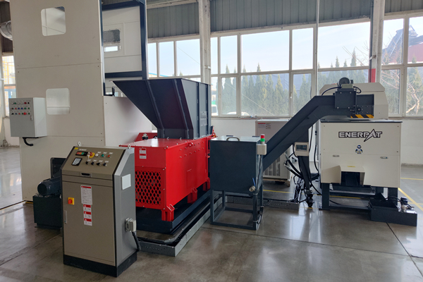 富士達(dá)電梯配件(上海)公司定制鐵屑壓餅機(jī)案例 富士達(dá)電梯配件(上海)公司定制鐵屑壓餅機(jī)案例