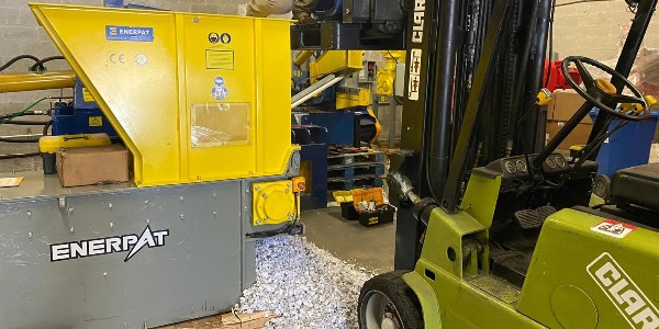 塑膠破碎機(jī)出故障怎么辦？塑膠破碎機(jī)常見問題及解決方案介紹