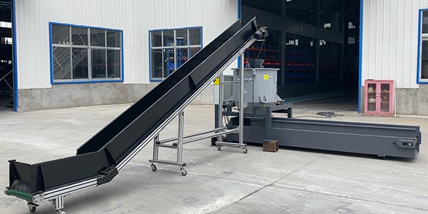 機(jī)加工切削油殘留如何處理？看鋁屑甩油機(jī)大展身手