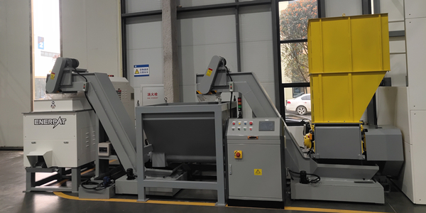 恩派特全自動(dòng)鐵屑?jí)簤K機(jī)——工業(yè)金屬廢屑資源化處理的關(guān)鍵裝備